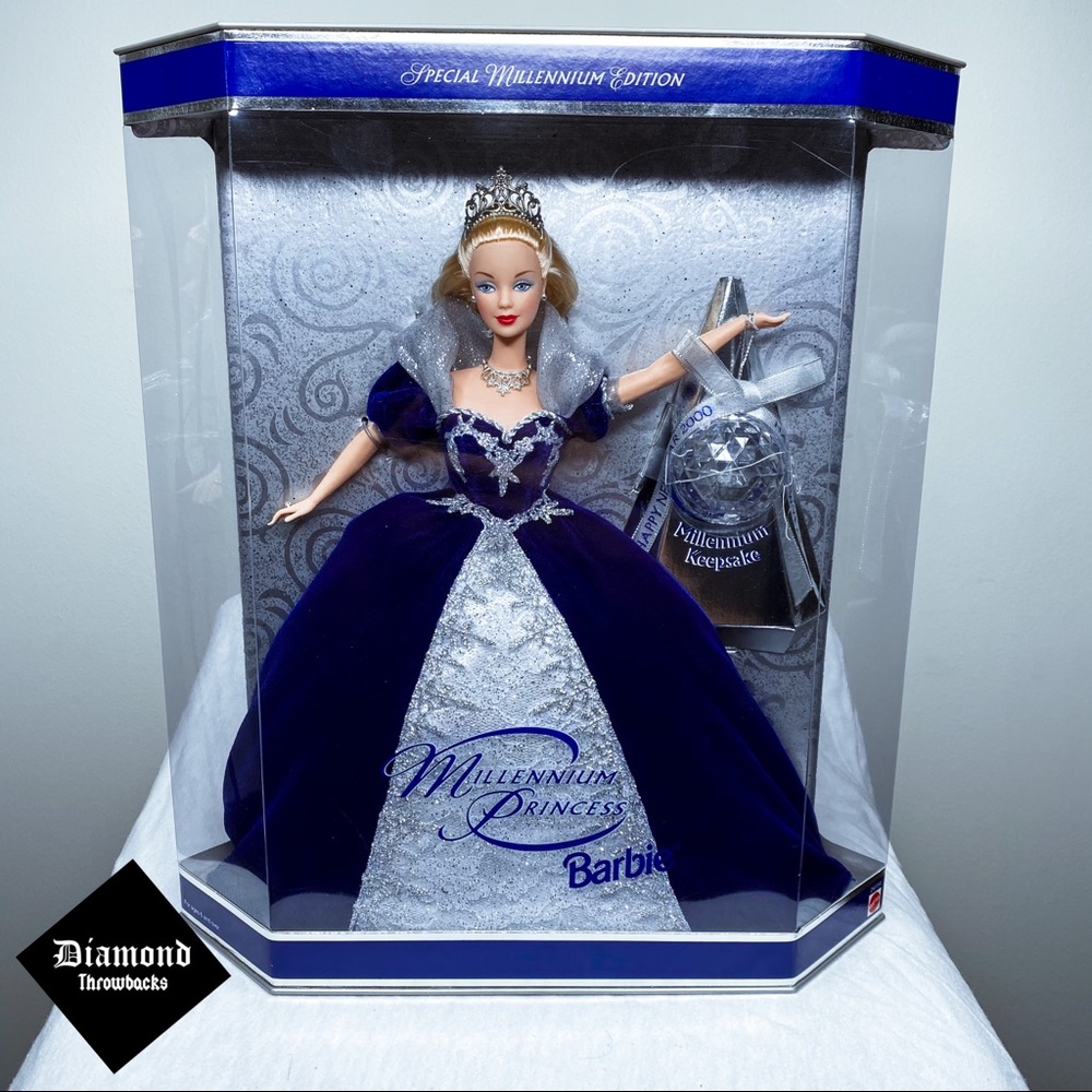 2000 millennium princess barbie NIB Collectible